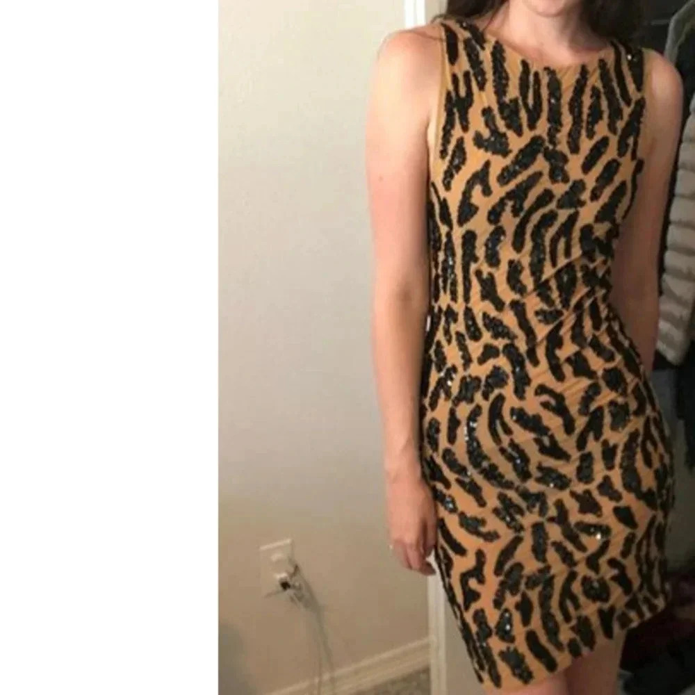 Alice + Olivia Leopard Sequin Sheath Dress Nude Size 2